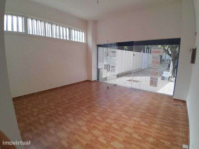 Loja / Escritório em Open Space – Benfica - Grande imagem: 5/9