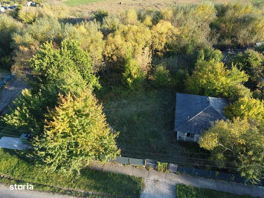 Casa Batraneasca Hemeiusi Lg Scoala 1300 mp 31 Dechidere Negociabil-2