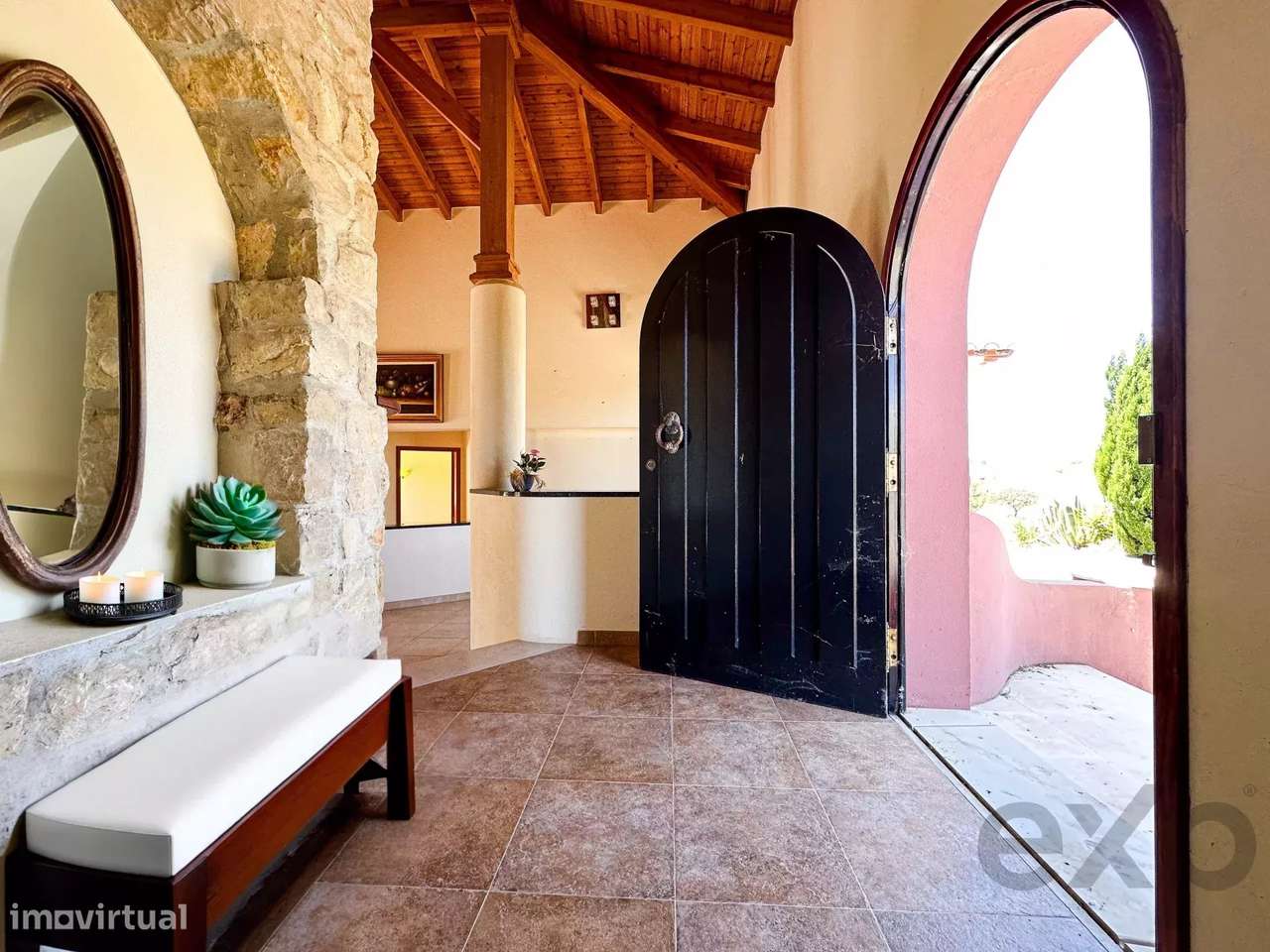 Casa senhorial privada com piscina em mais de 5 hectares.-8