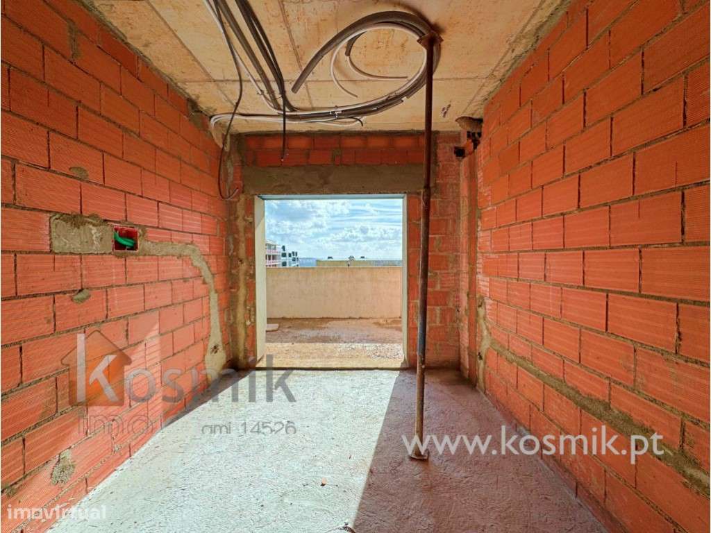 POETAS' GARDEN - PARADELA - LOURES - LISBOA - NOVOS EM CONSTRUÇÃO T1+1-29