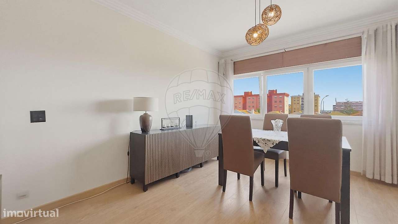 Apartamento T3 à venda em Sintra-26