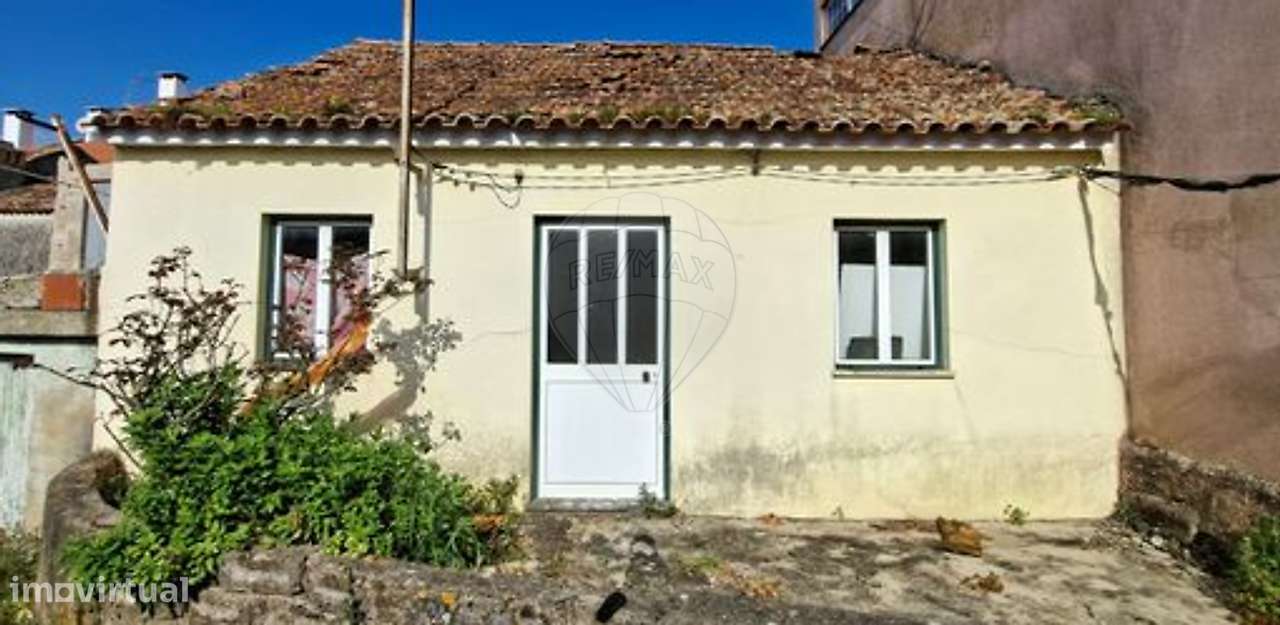 Moradia T2 para venda - Grande imagem: 2/4