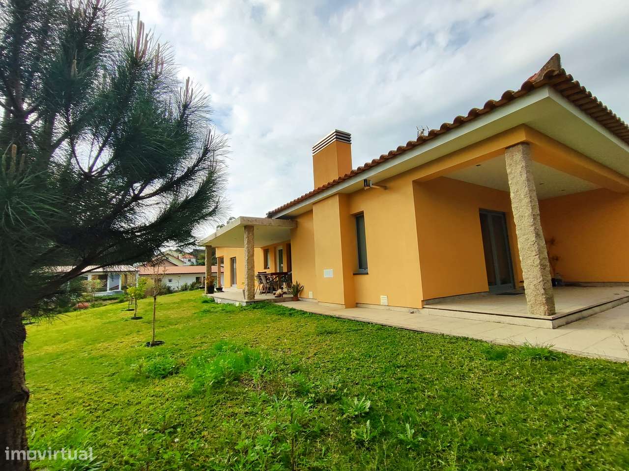 Moradia com terreno Aldreu, Barcelos - Grande imagem: 5/43