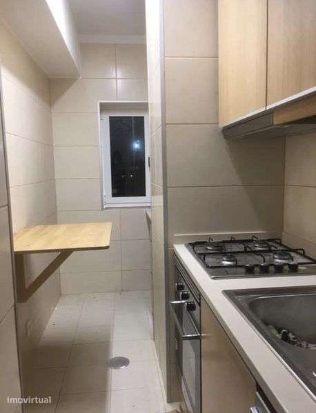 Arrendo T2  Mobilado - Grande imagem: 5/7