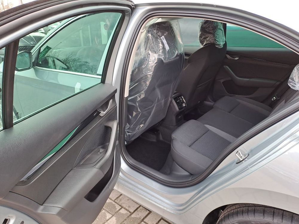 SKODA OCTAVIA 1.5 TSI 150KM DSG mHEV DRIVE SELECTION, dostępna od ręki