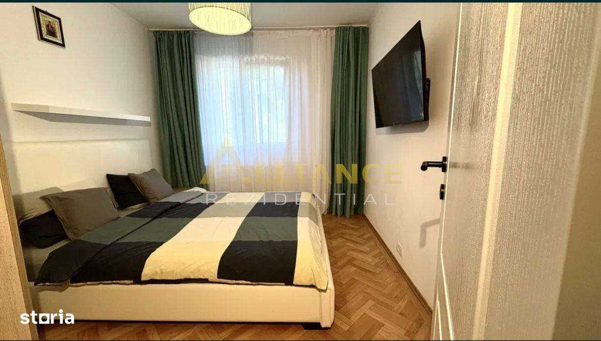 Piata Sudului 3 camere Etaj 1