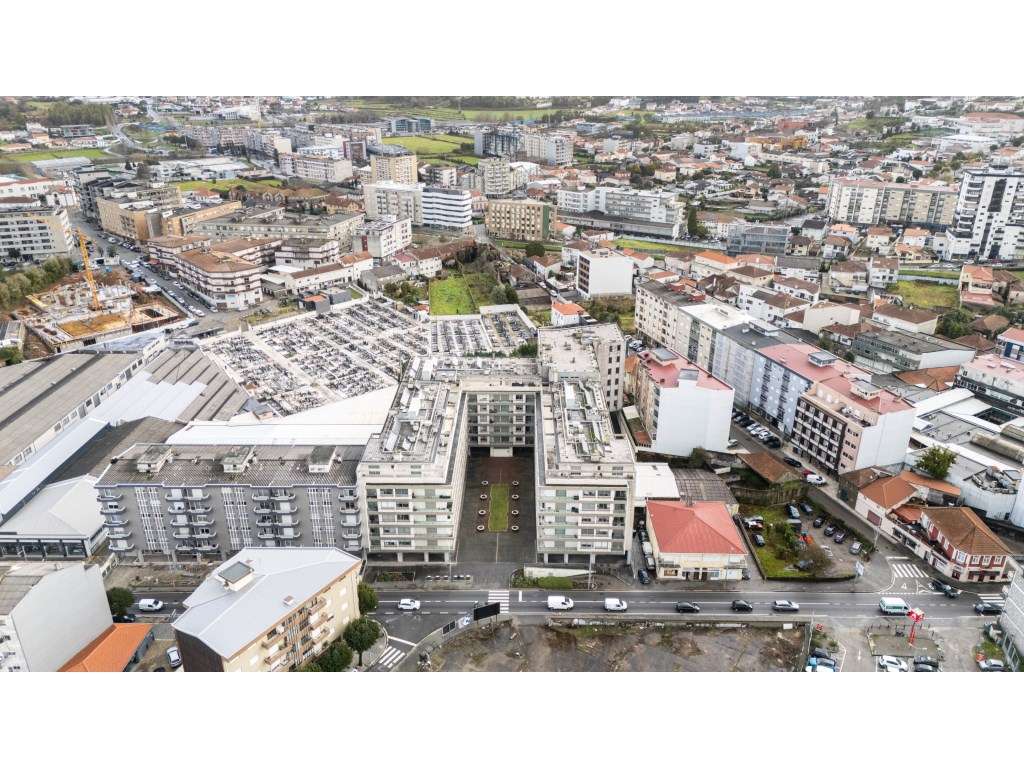 Apartamento T3 na Trofa - Espaço, conforto e localização excecional-33