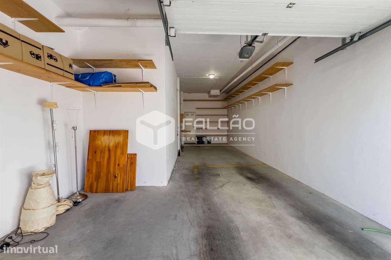 Garagem T0 Venda em Santarém (Marvila), Santa Iria da Ribeira de Santa - Grande imagem: 2/31