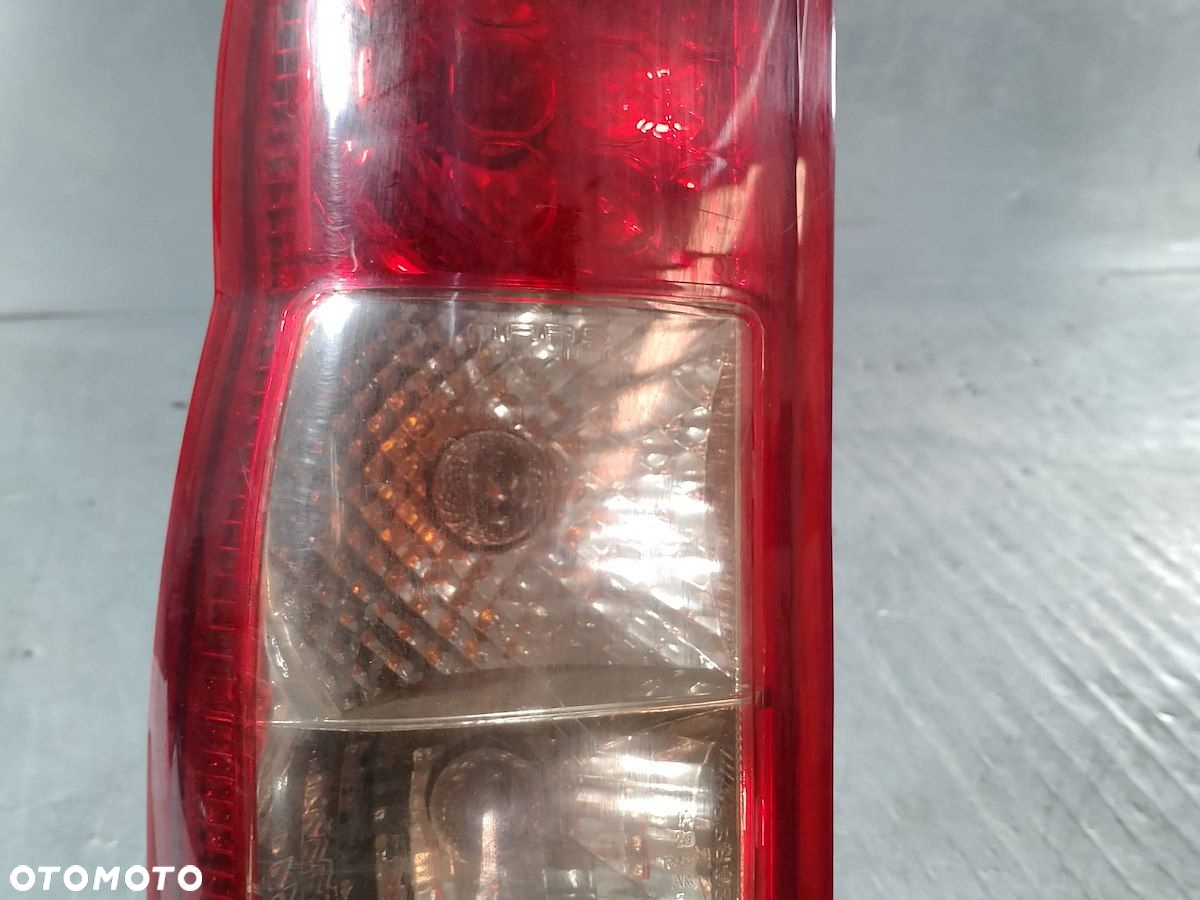 LAMPA TYLNA LEWA FORD TRANSIT MK7 - 3