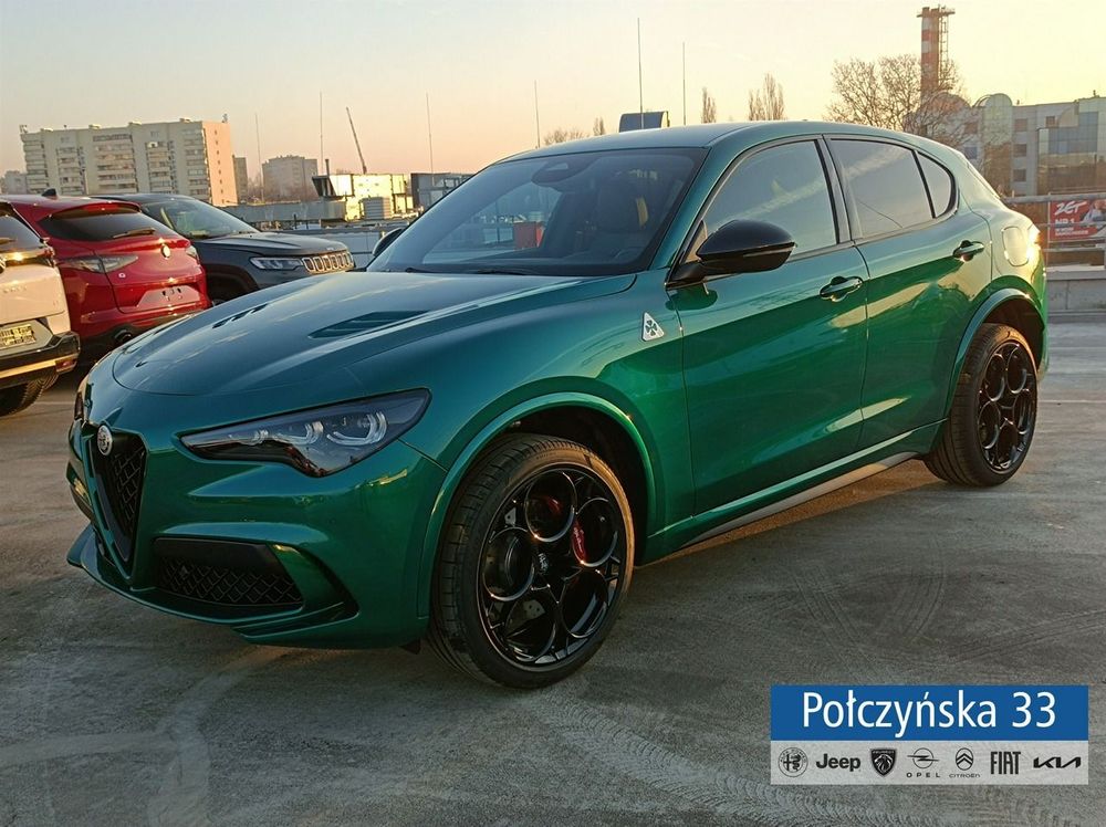 Alfa Romeo Stelvio 2025