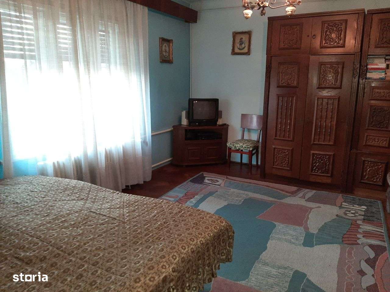 Casa cu etaj, 4 camere, 5 Ari teren, semicentral Satu Mare - Imagine principală: 5/14