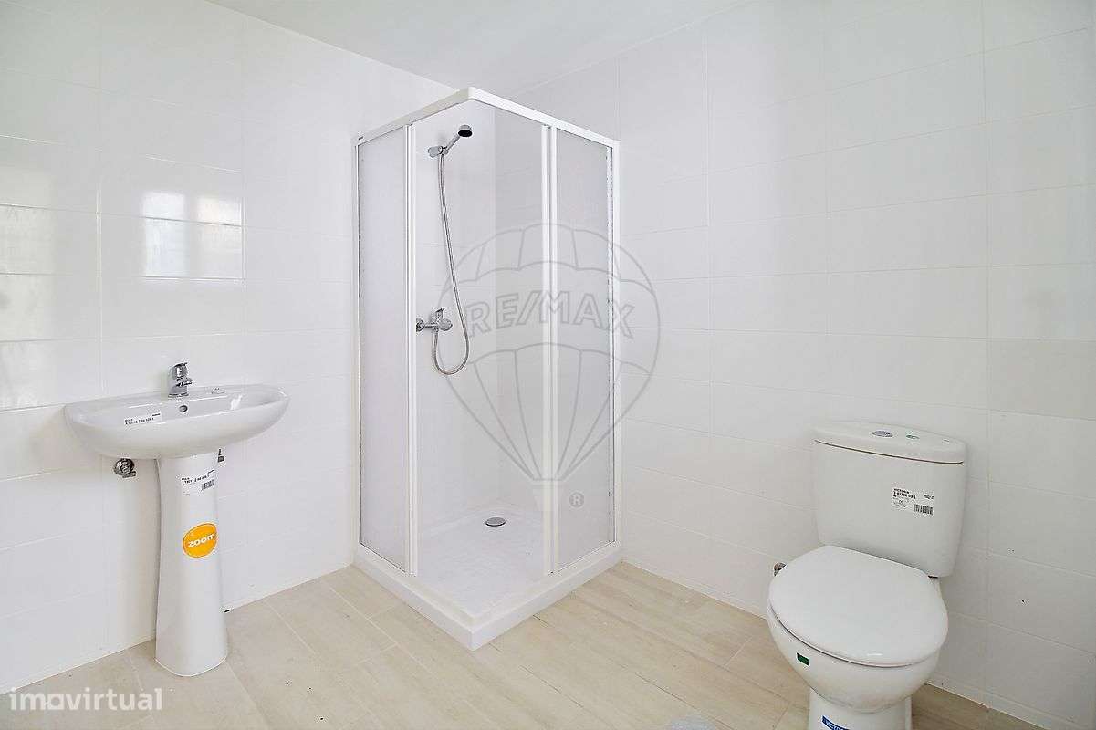 Moradia T1 para arrendamento - Grande imagem: 4/13