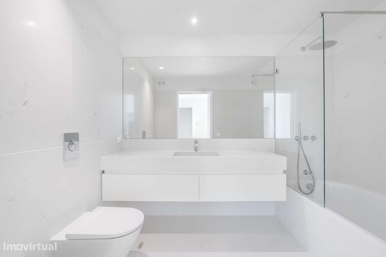 Apartamento T1 + 1 com vista, Campo Pequeno, Lisboa-6