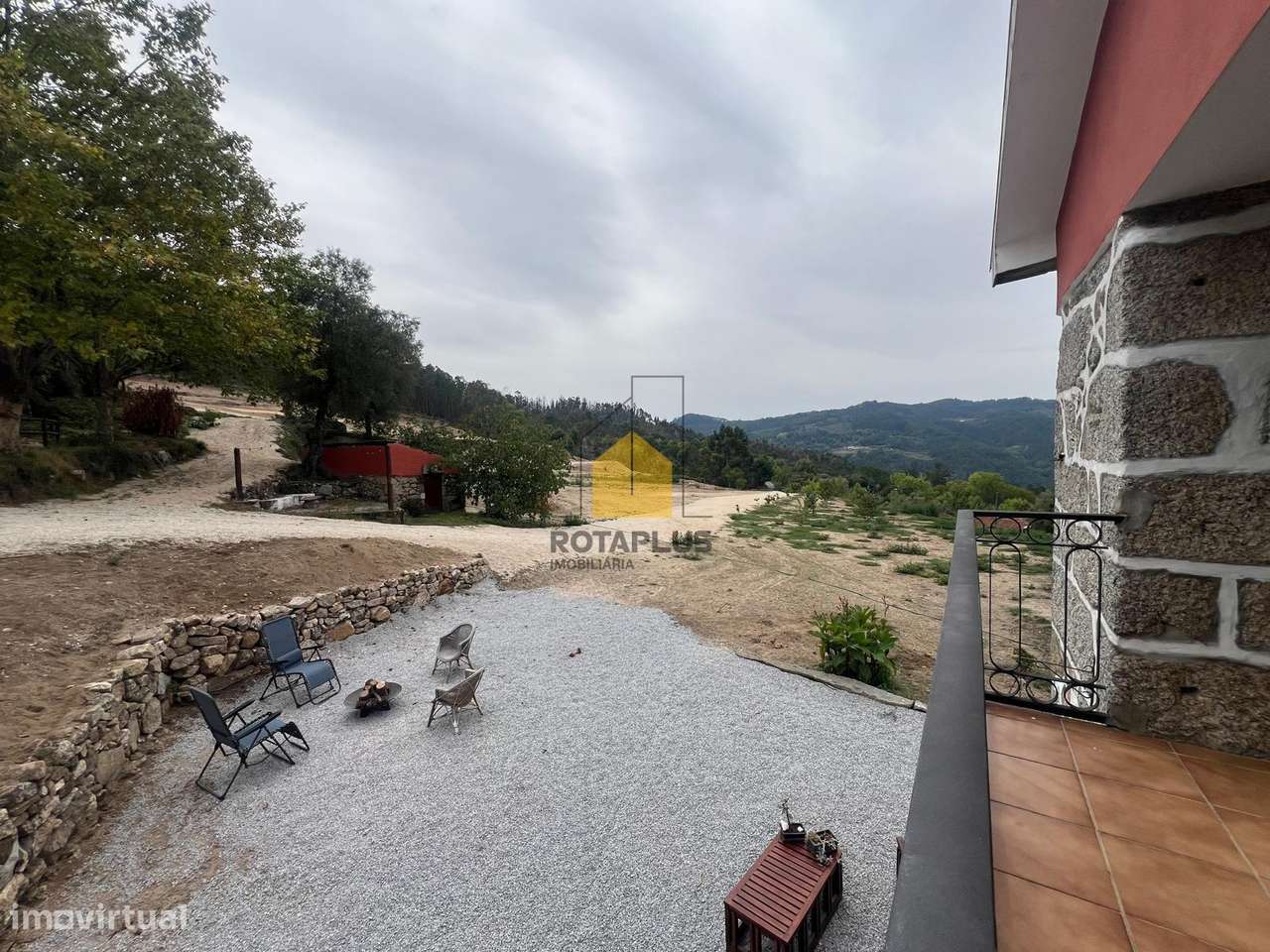 Quinta de Charme com Antigo Lagar, Pomar e 2.200 m² de Natureza-26
