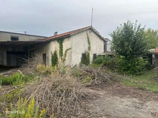 Moradia sita em Chão de Couce, Leiria-12