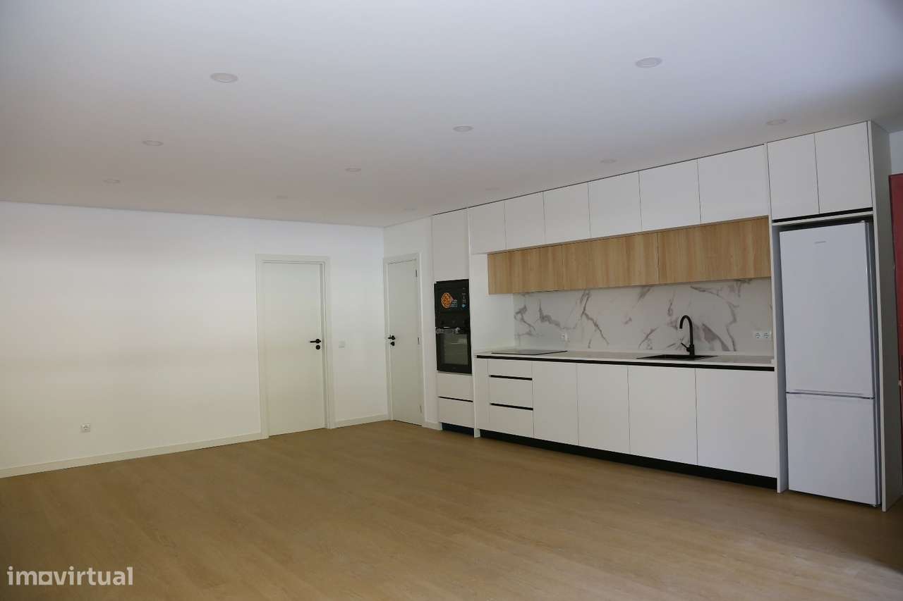 Apartamento T3 Venda em Lustosa e Barrosas (Santo Estêvão),Lousada - Grande imagem: 5/15