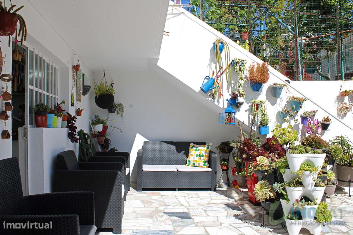 2 Apartamentos ,  T 2 + T 1-36