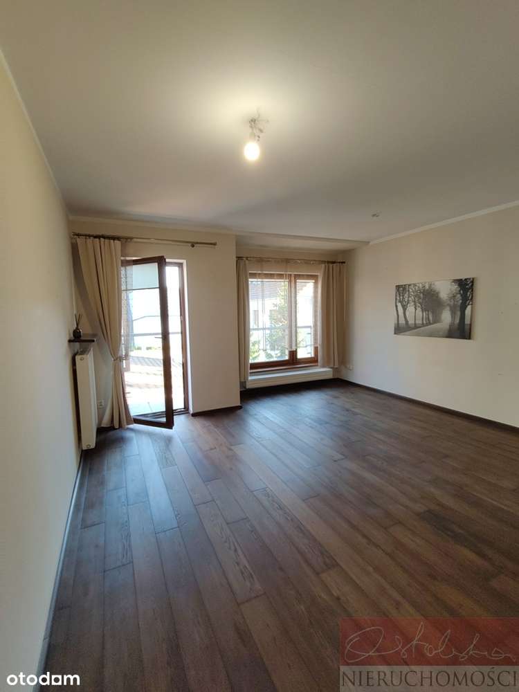 Dwupoziomowe w centrum Puszczykowa-16