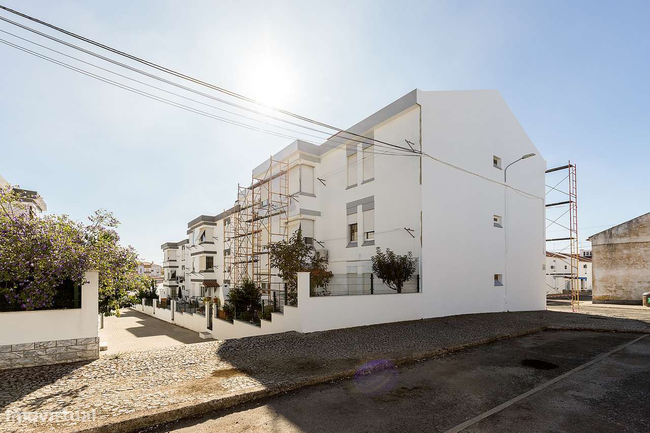 Apartamento T3 amplo e luminoso, numa das melhores zonas residenciais-15