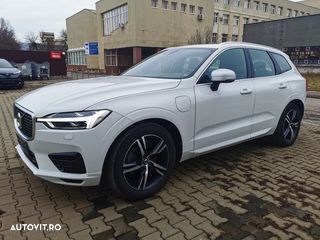 Volvo XC 60 Recharge T8 Twin Engine eAWD R-Design
