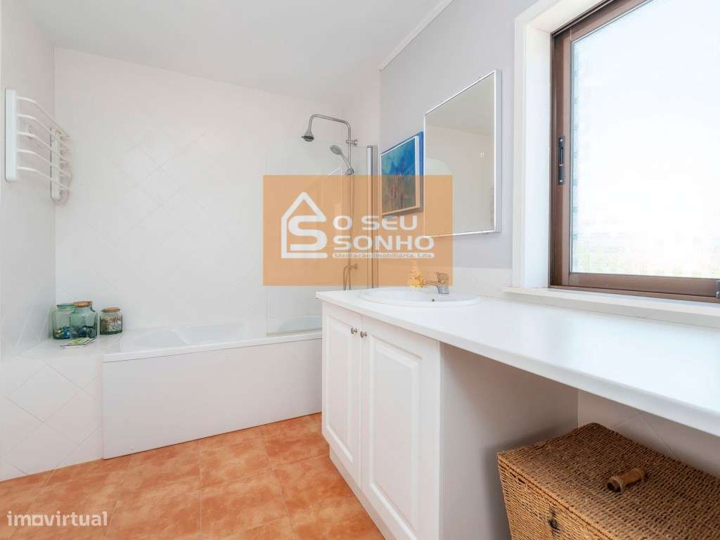 Moradia T3 em Pechão-25