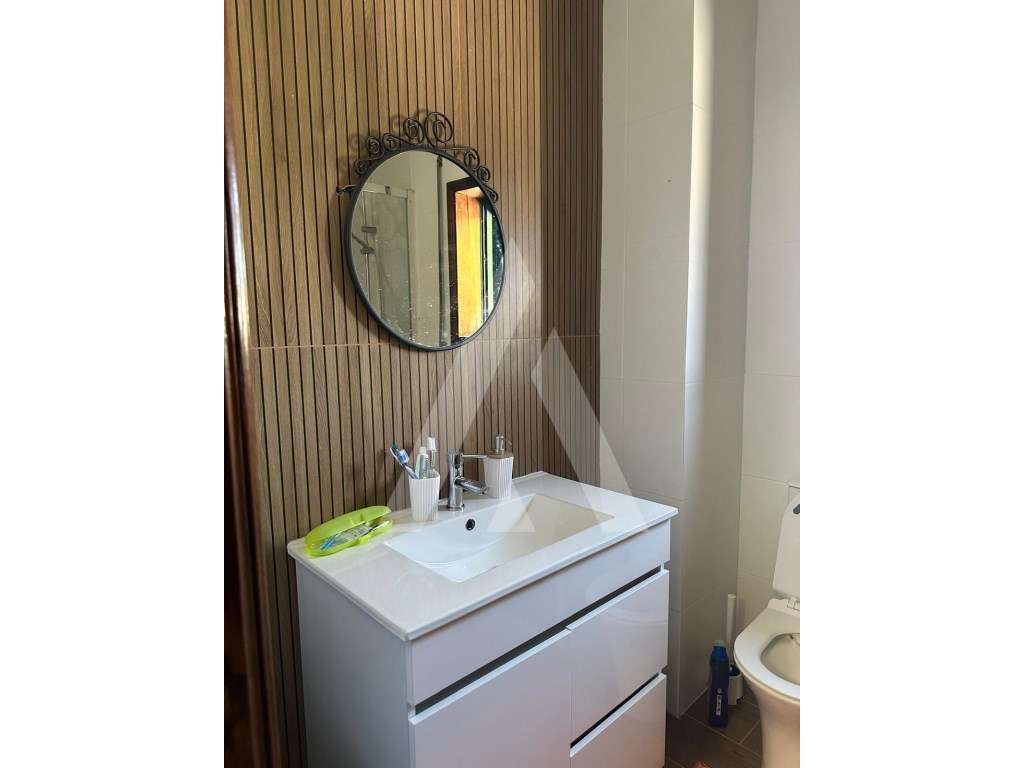 Apartamento T3 em São Roque-17