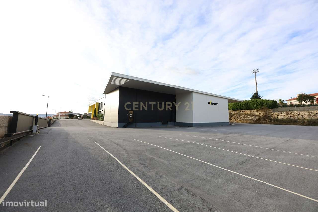 Pavilhão Industrial em Sernancelhe - Grande imagem: 4/40