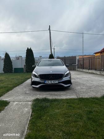 Mercedes-Benz A 45 AMG 4MATIC Aut. - 1