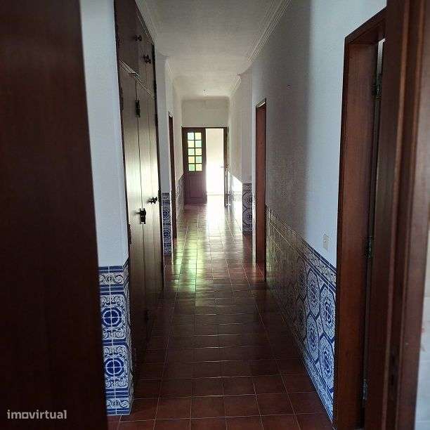 Excelente local habitacional-20