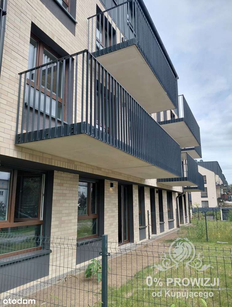 Piękne , przestronne mieszkanie 4pok. z ogrodem w-17