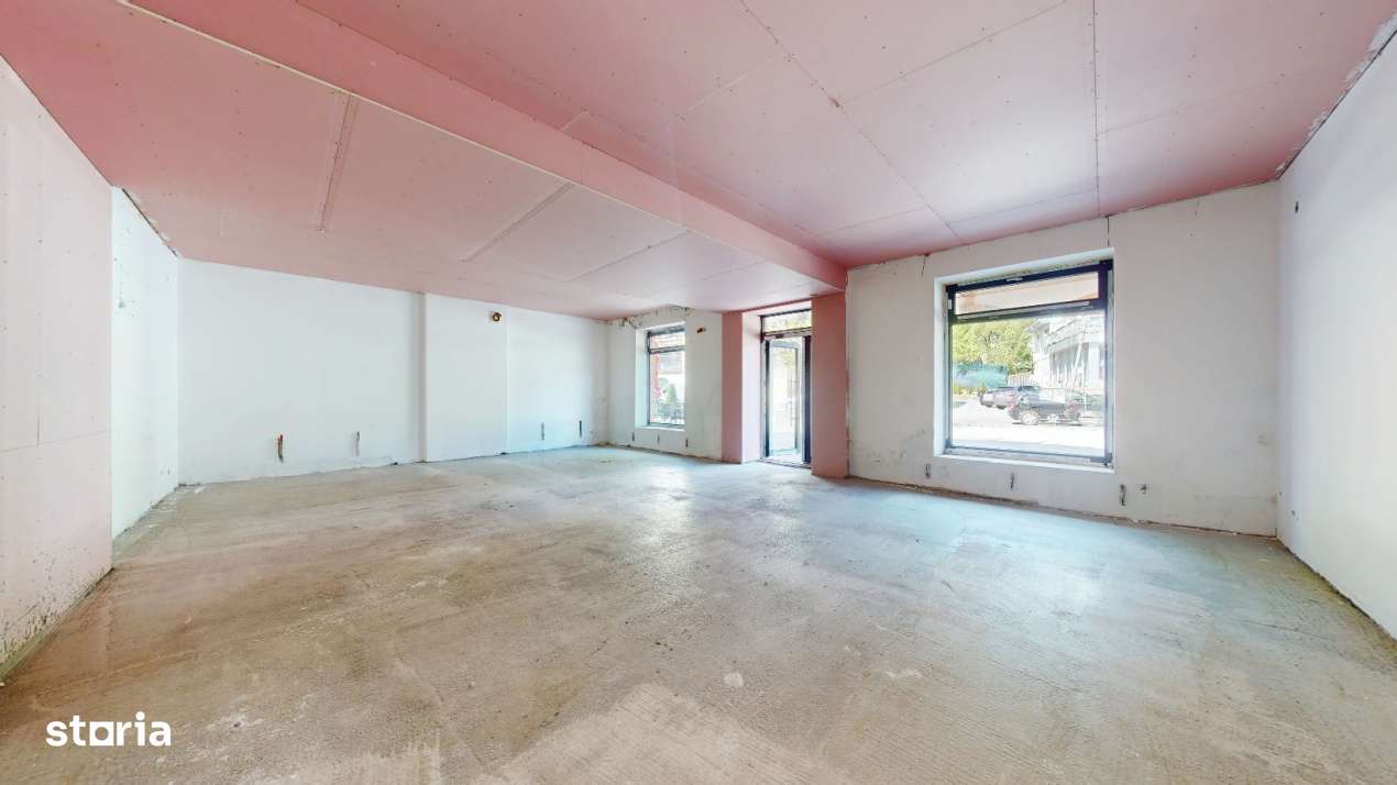 Spatiu comercial de inchiriat Predeal - Imagine principală: 3/9