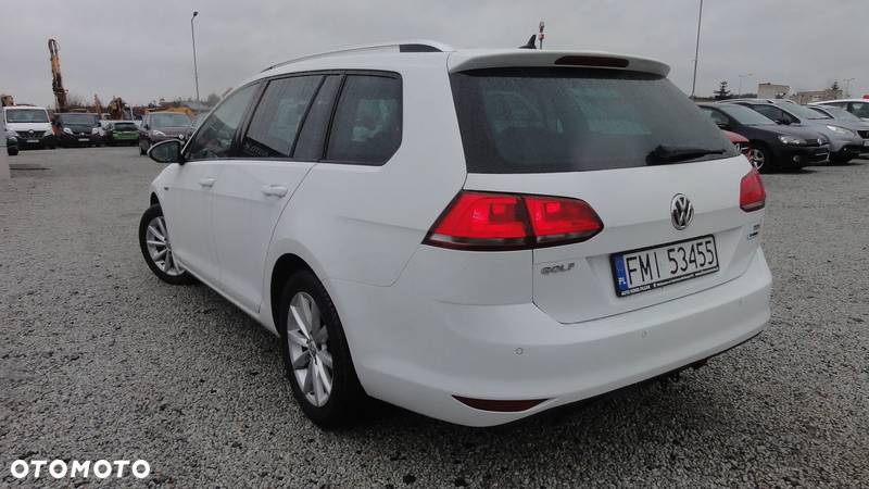 Volkswagen Golf Variant 1.6 TDI BlueMotion Technology Lounge - 4