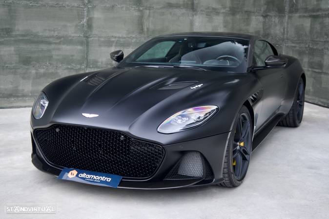 Aston Martin DBS Coupe Superleggera - 4