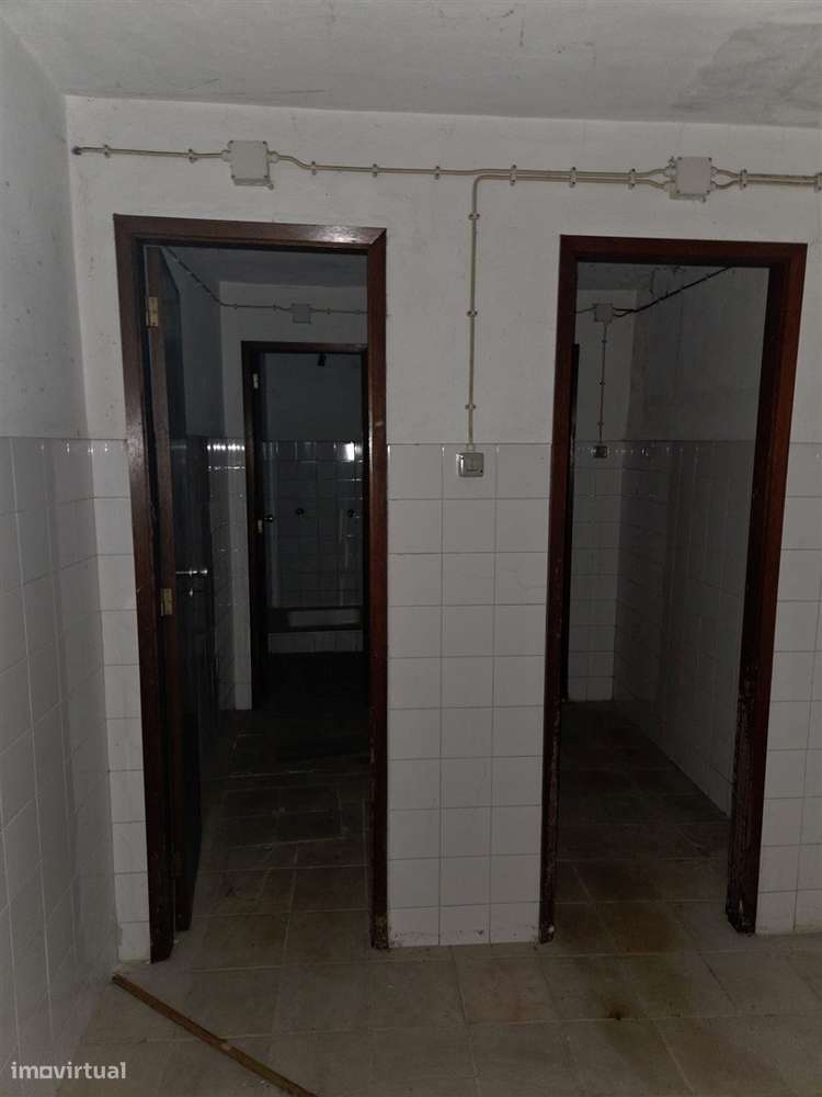 Armazém  Venda em Rio Mau,Penafiel-3