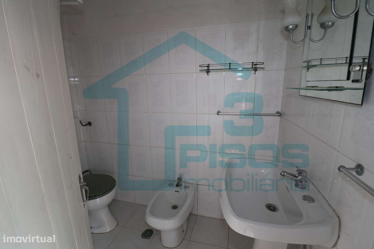 Moradia, Quinta do Conde, Sesimbra piscina, terreno c/arvores de fruto-45