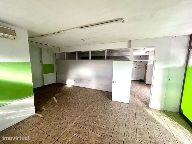 Loja Comercial em Guilhufe Penafiel - Grande imagem: 5/9
