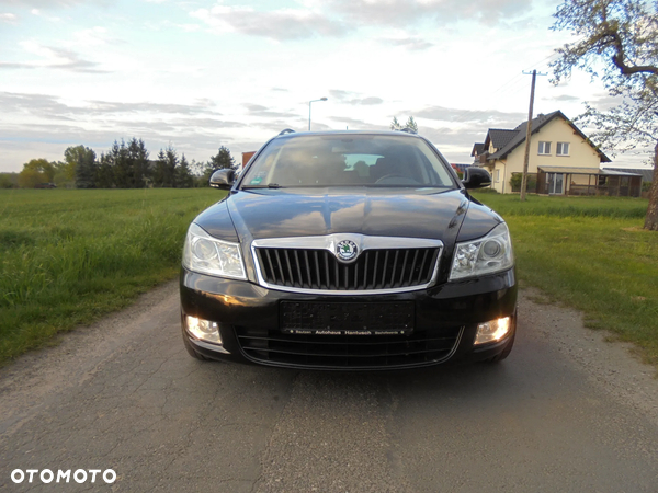 Skoda Octavia 2.0 TDI DPF Elegance - 28