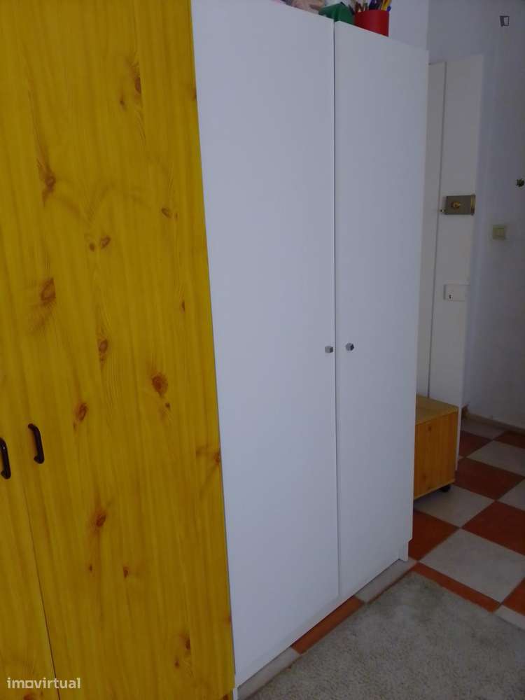 Quarto - localizado em Avenida da Liberdade Lisbon - Grande imagem: 3/10