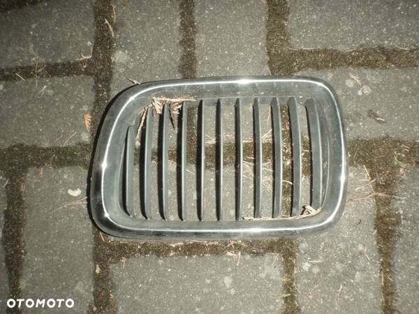 nerka grill żaluzja grill bmw e36 e30 - 14