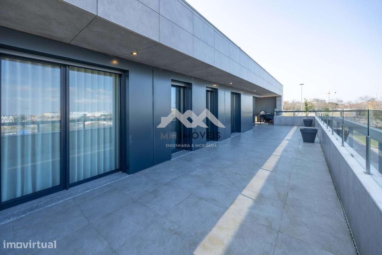 Pentouse T4 |  347m2 | Terraço | Luxo | Garagem 3 carros - Grande imagem: 3/60