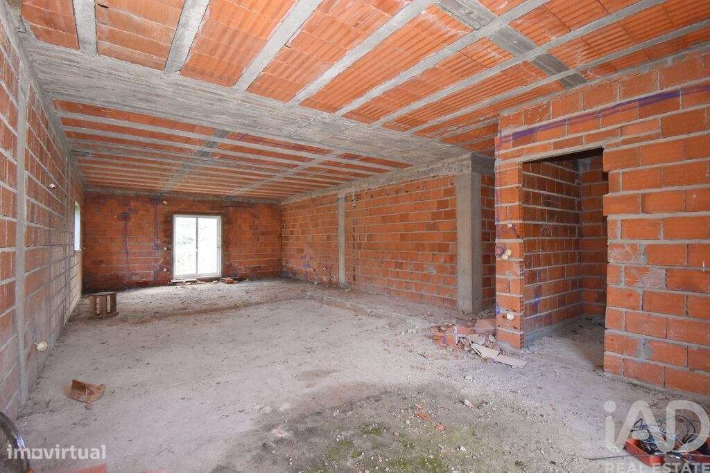 Terreno para construção em São Miguel, Santa Eufémia e Rabaçal - Grande imagem: 5/36