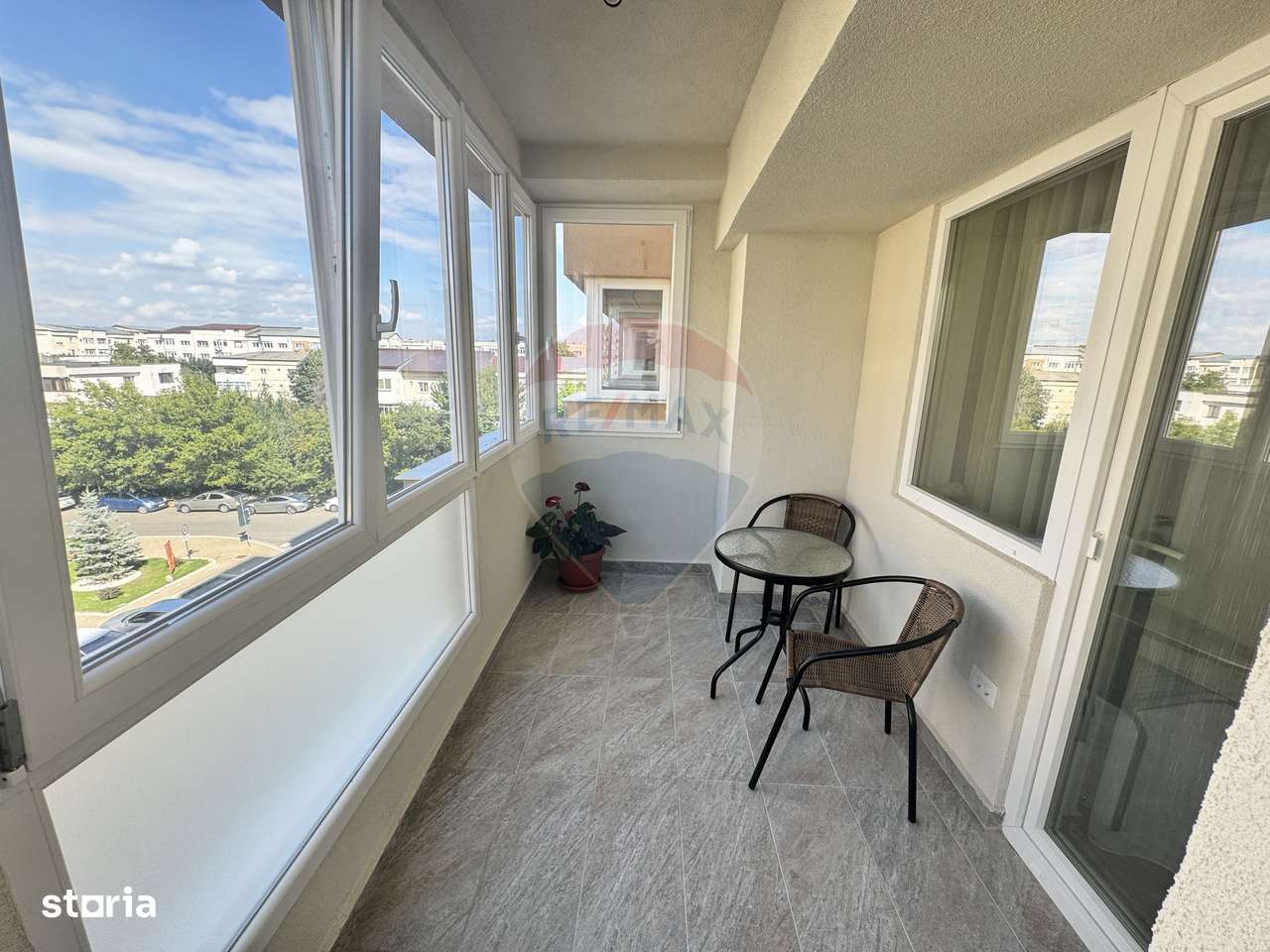 Apartament cu 2 camere de inchiriat-complex bacovia -fiald - Imagine principală: 5/8