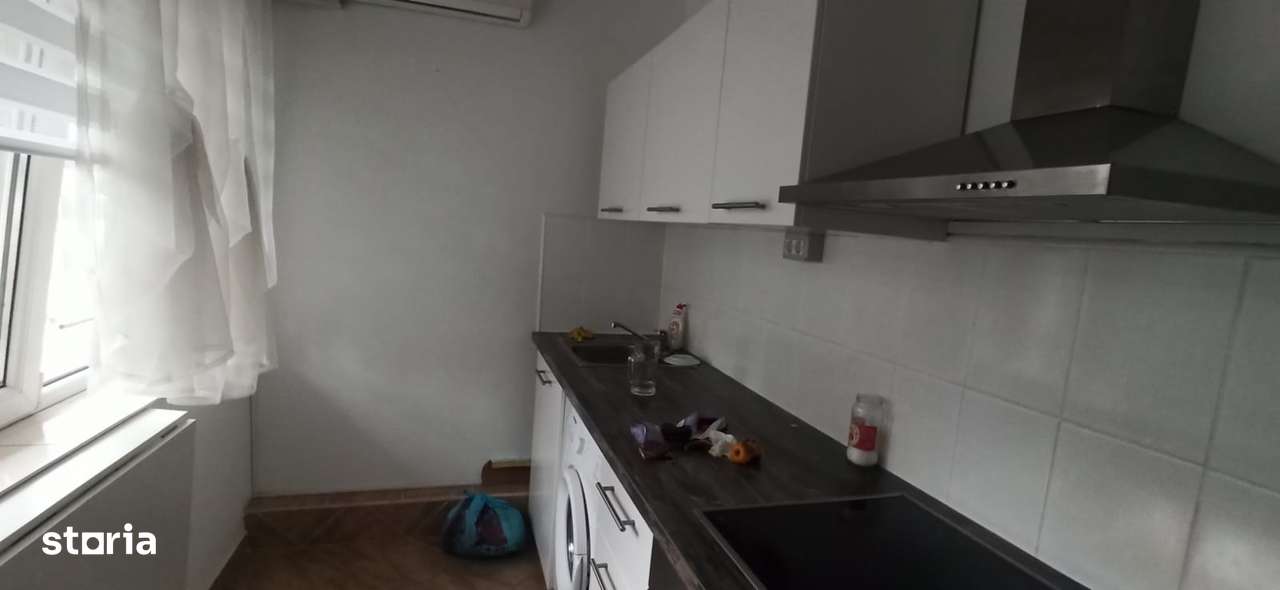 apartament o camera, demisol , str Praporgescu-3