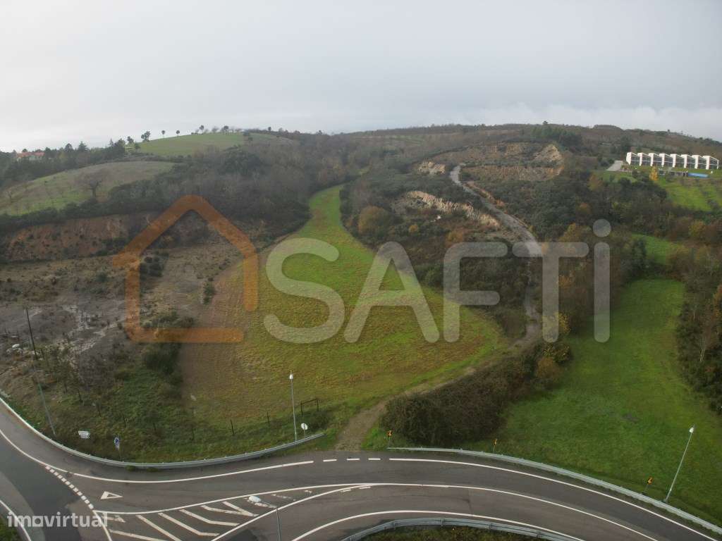Terreno urbanizável em Podence - Grande imagem: 2/14