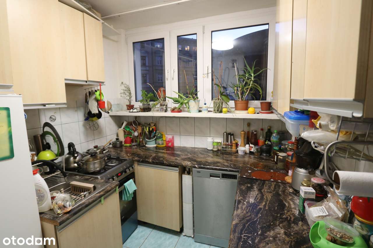 W razie pytań proszę dzwonić w godz. 8-22, także w weekendy.-9