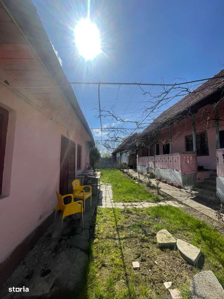 Vand casa zona Fagaras - Imagine principală: 5/18