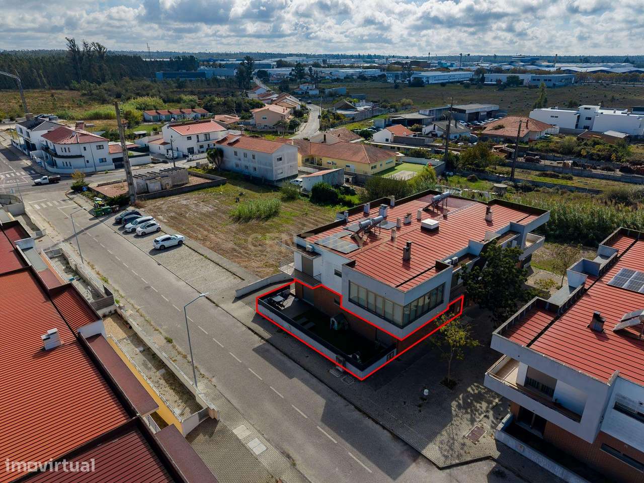 T3 com Terraço de 63 m² e Garagem de 70 m² | Comeira, Marinha Grande-31
