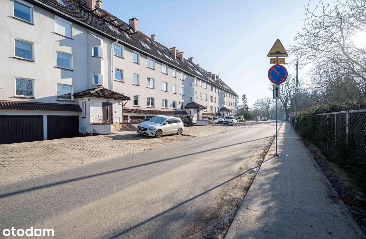 Komfortowe 4-pokojowe mieszkanie-18