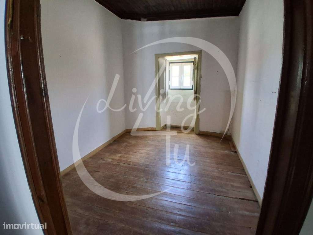 Moradia T5 em Aljubarrota-15