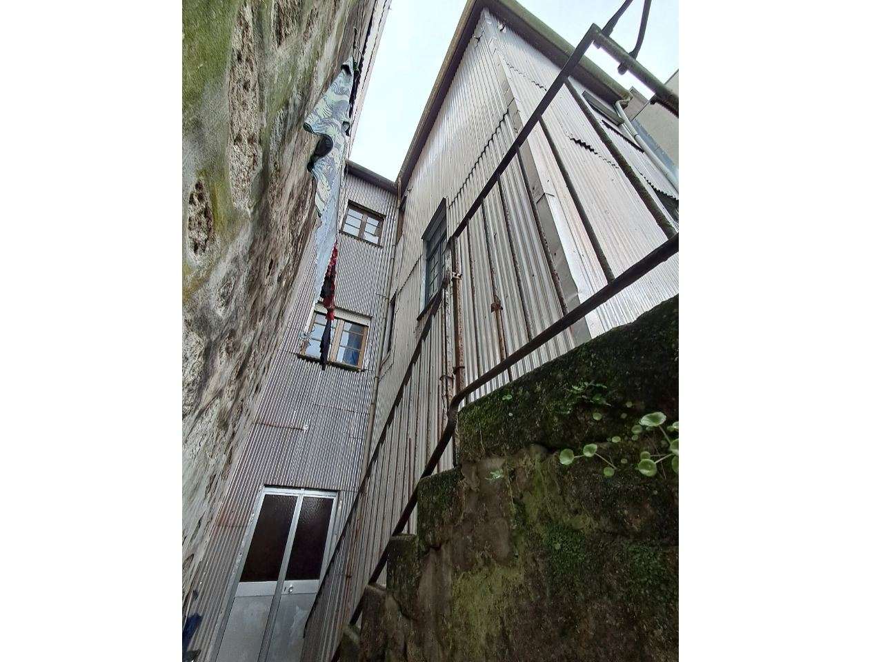 Moradia - Travessa da Fontinha - Porto - Grande imagem: 3/9